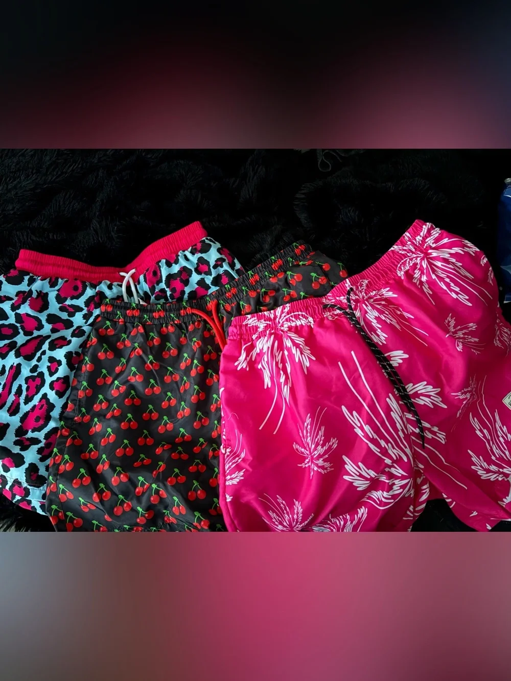 Swim shorts - Picture 1 of 11